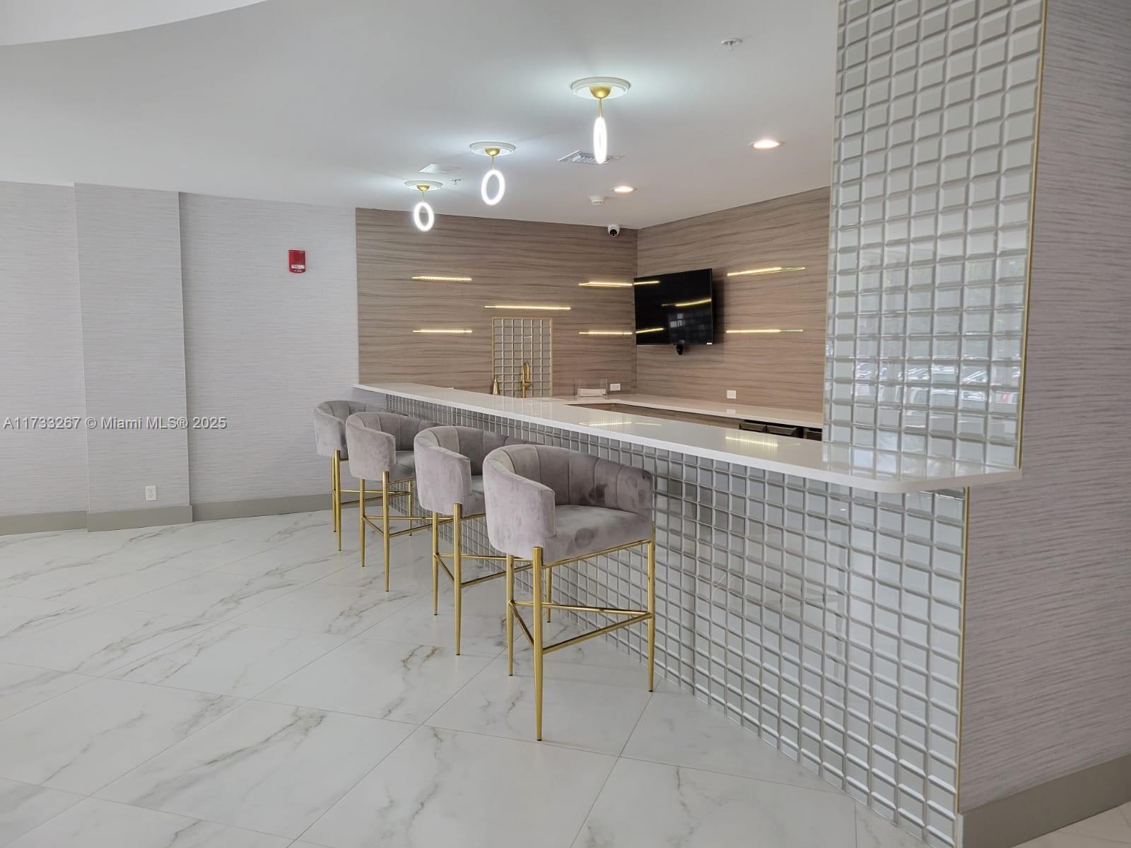 CORNICHE CONDO - Residential Lease