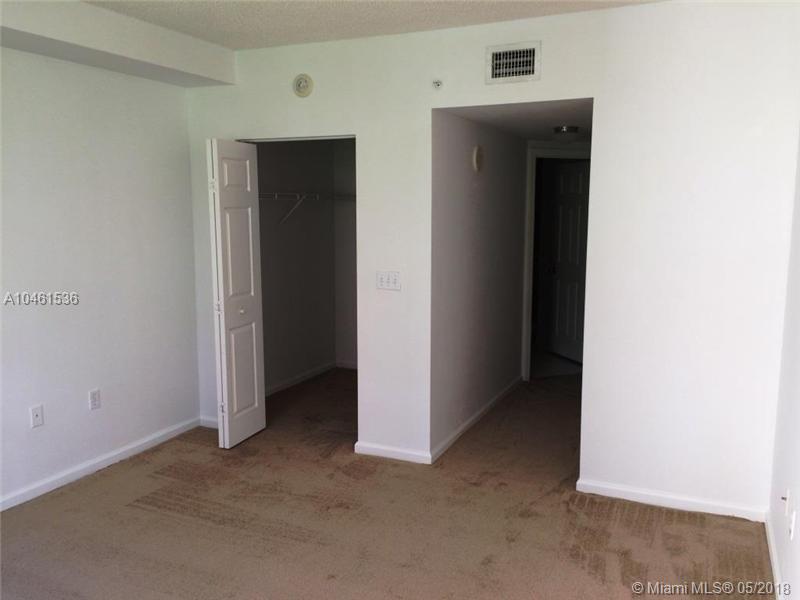 PORTO BELLAGIO CONDO - Residential Lease