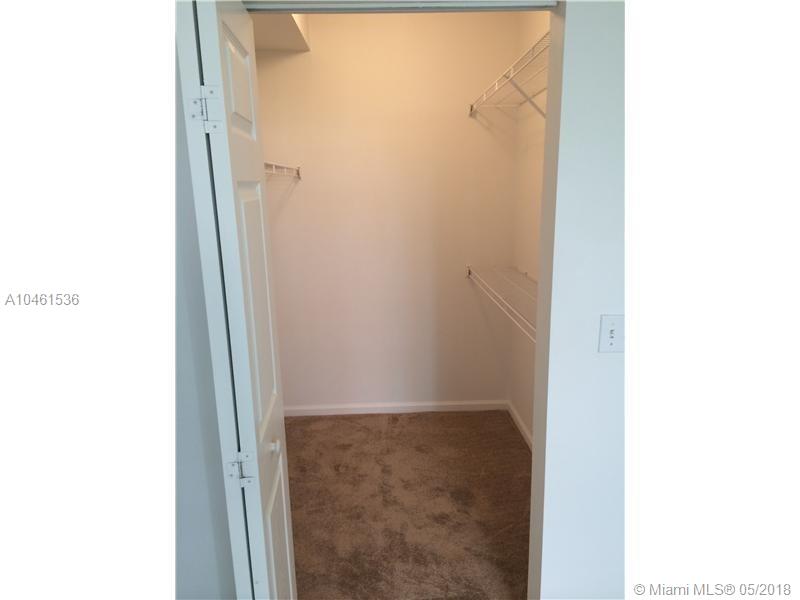 PORTO BELLAGIO CONDO - Residential Lease