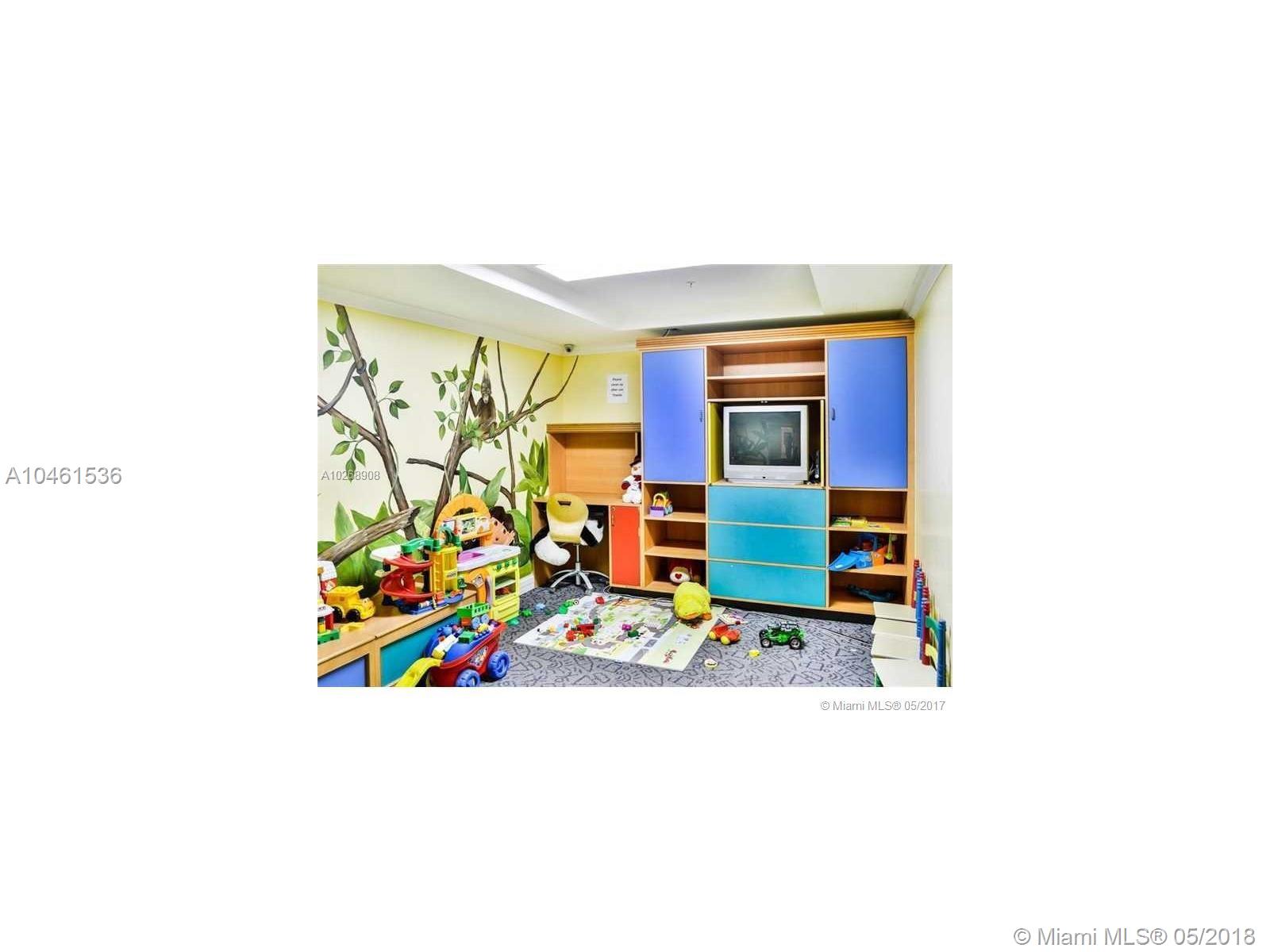 PORTO BELLAGIO CONDO - Residential Lease