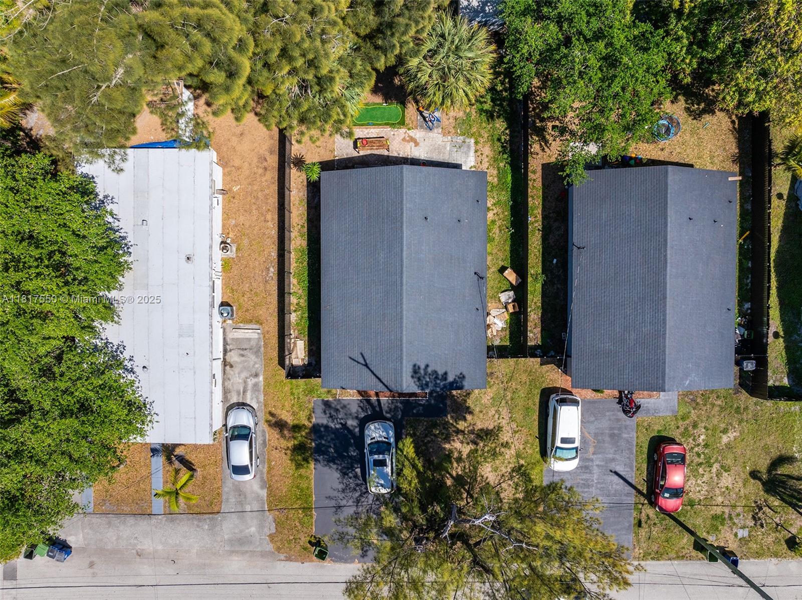 HALLANDALE PARK NO 3 - Residential