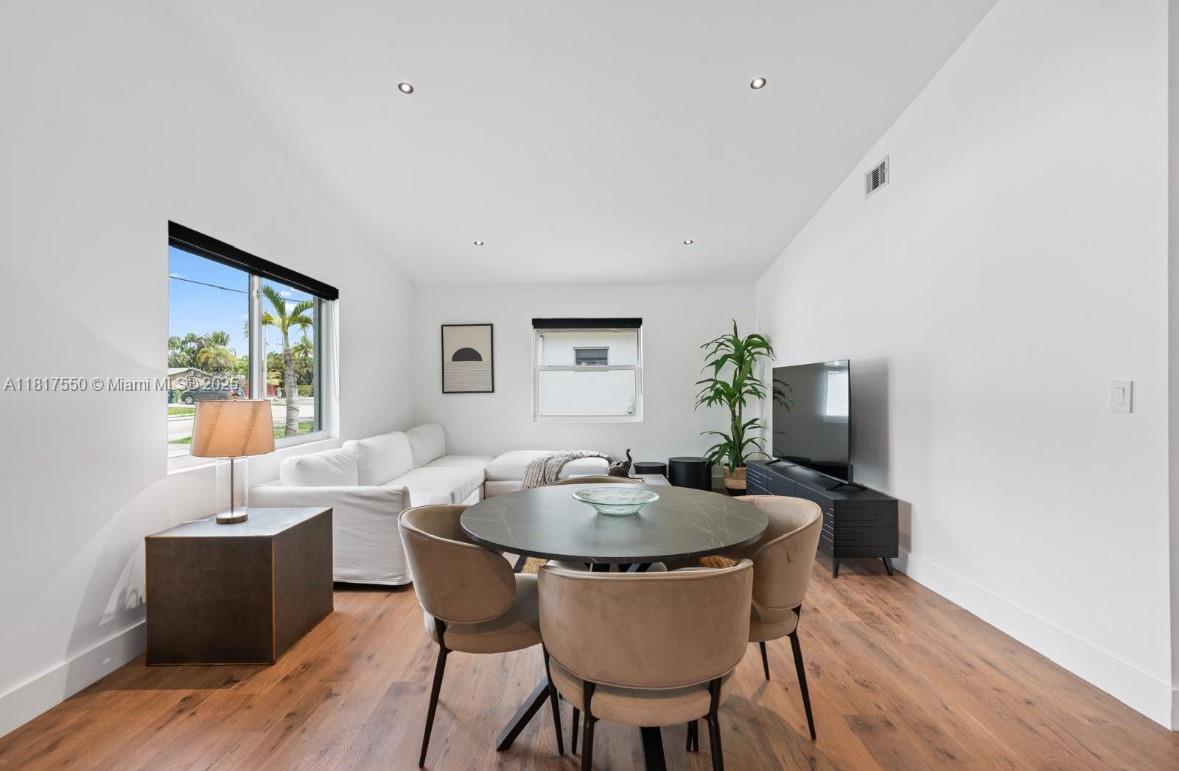 HALLANDALE PARK NO 3 - Residential