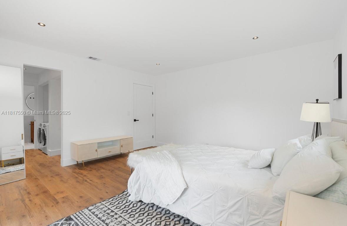 HALLANDALE PARK NO 3 - Residential