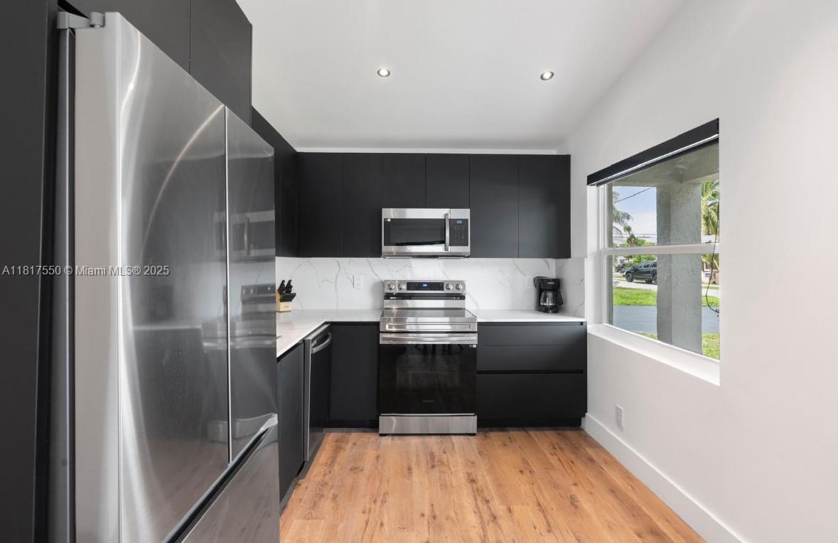 HALLANDALE PARK NO 3 - Residential