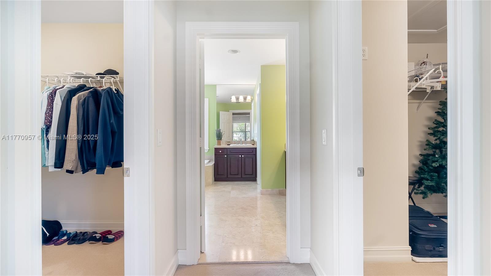 RIVER OAKS - Residential
