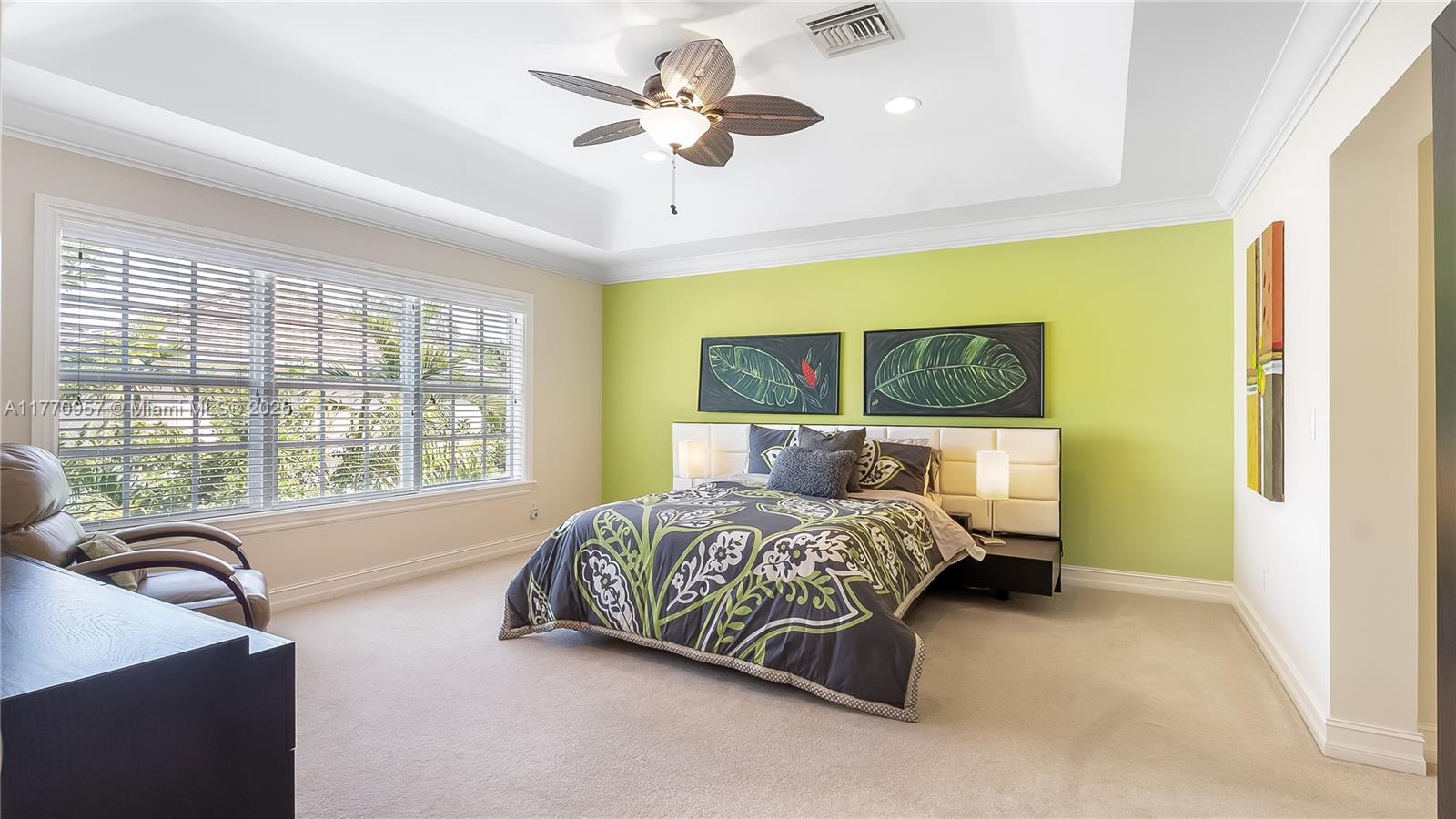RIVER OAKS - Residential