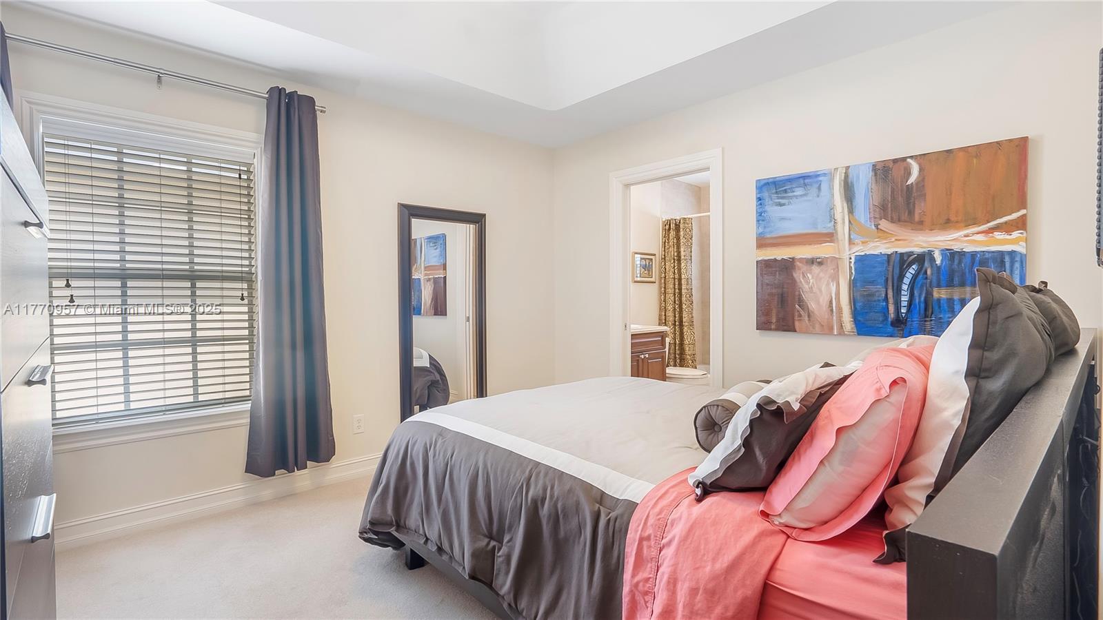 RIVER OAKS - Residential