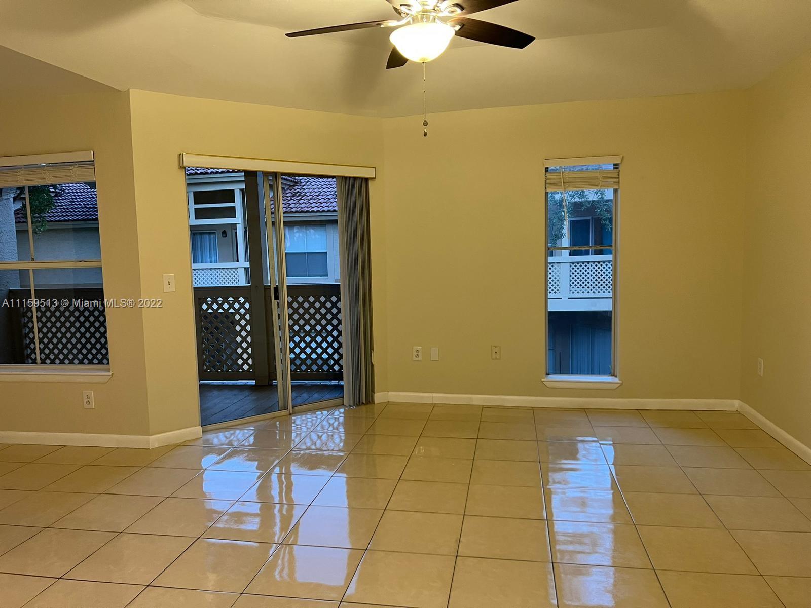 PALM LAKE CONDO - Residential Lease
