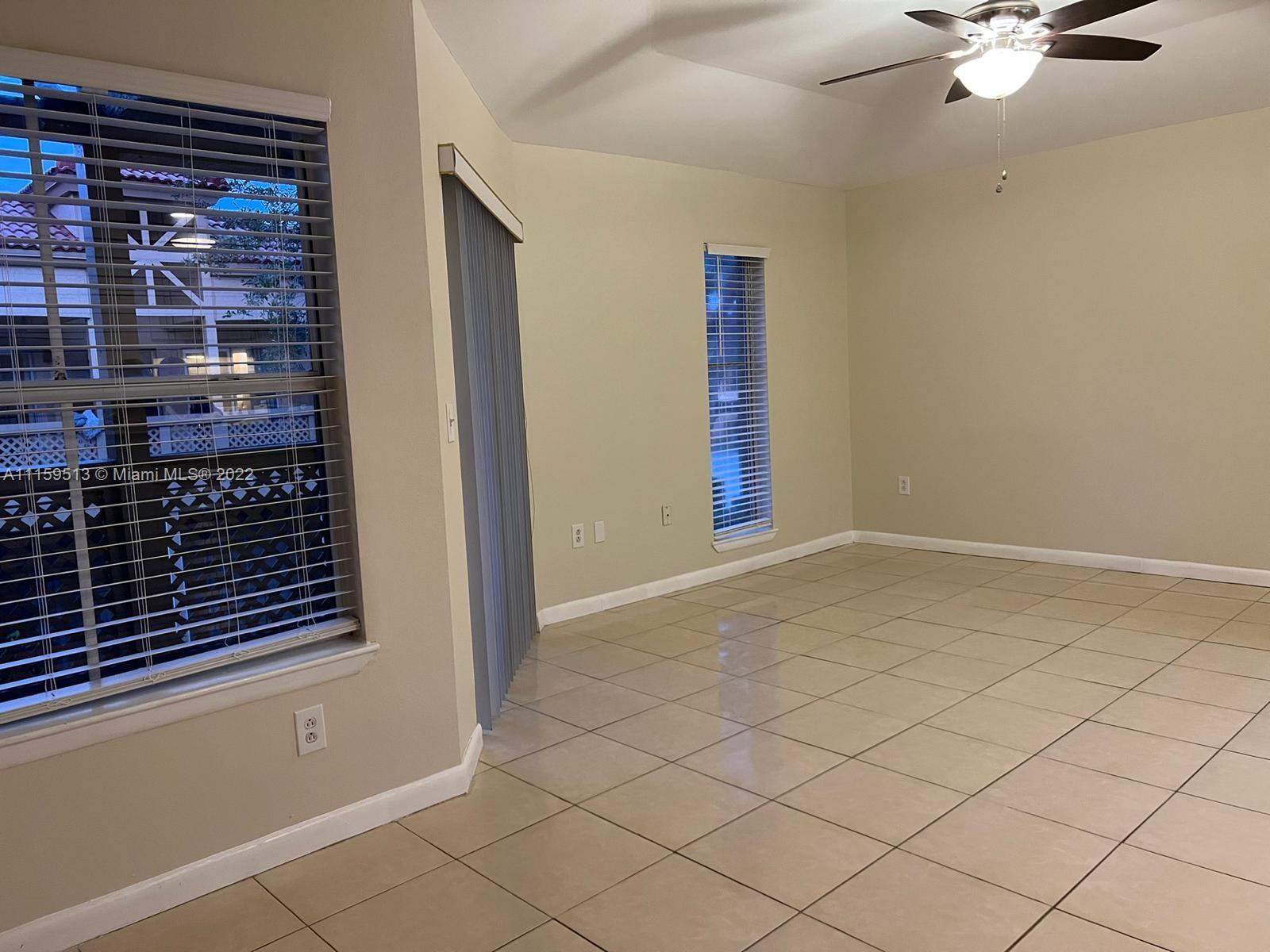 PALM LAKE CONDO - Residential Lease