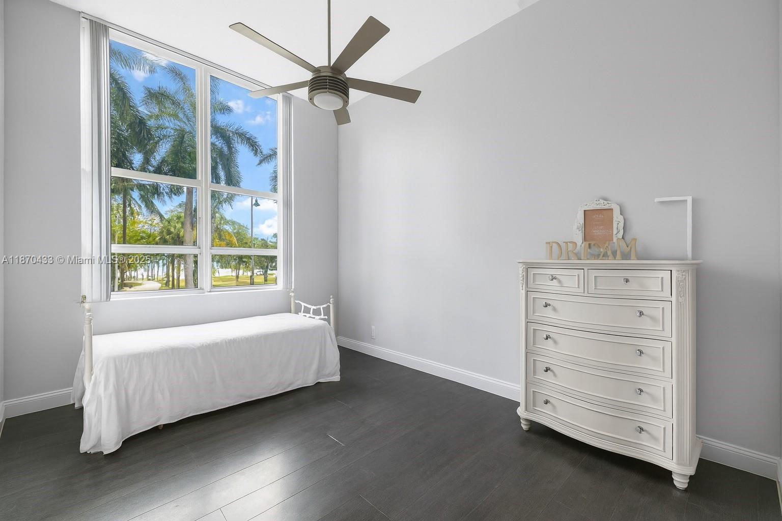 CITE CONDO - Residential