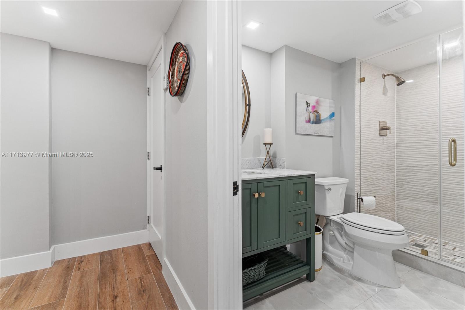 WATERVIEW CONDO - Residential