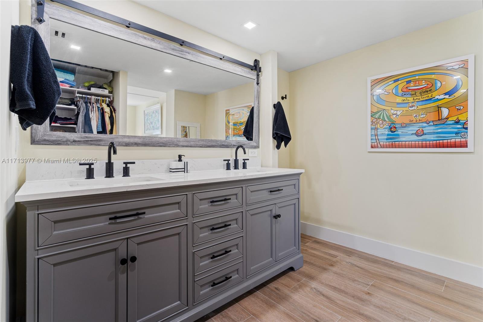 WATERVIEW CONDO - Residential