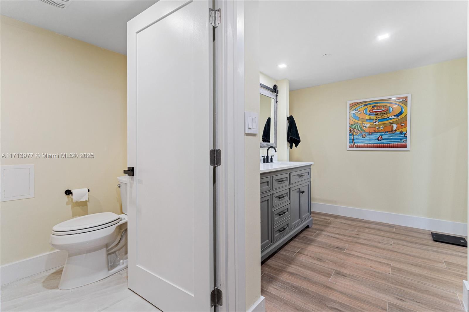 WATERVIEW CONDO - Residential