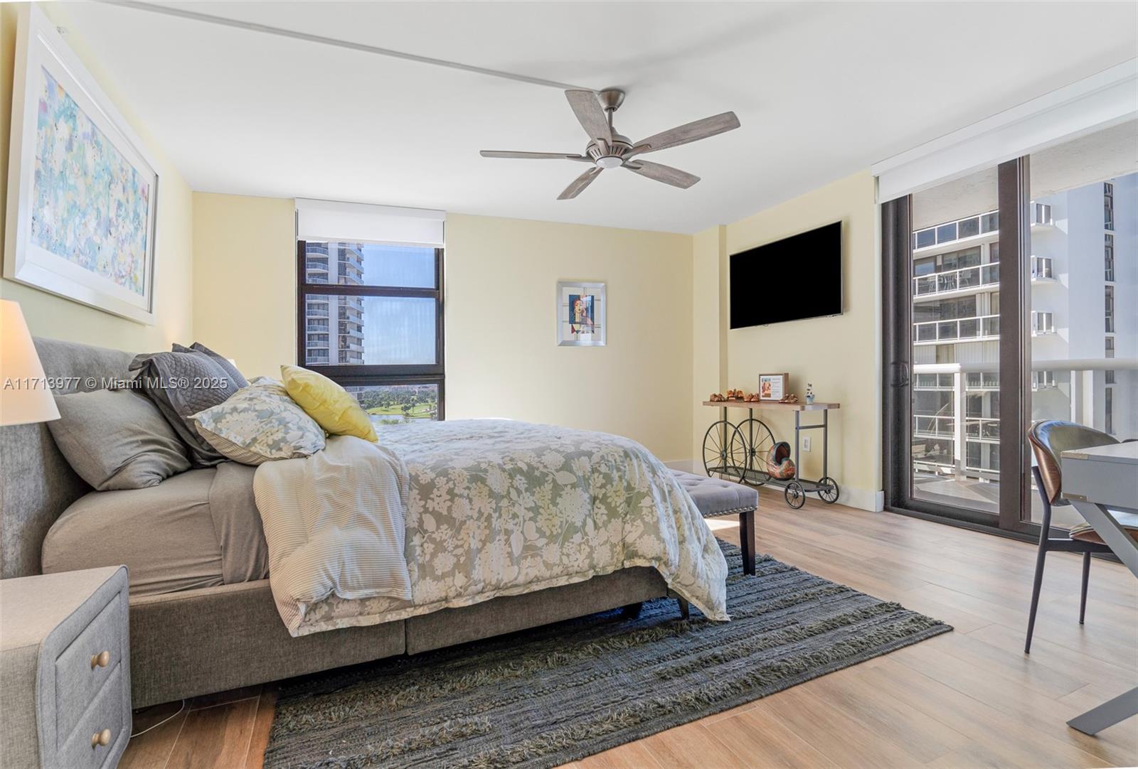 WATERVIEW CONDO - Residential