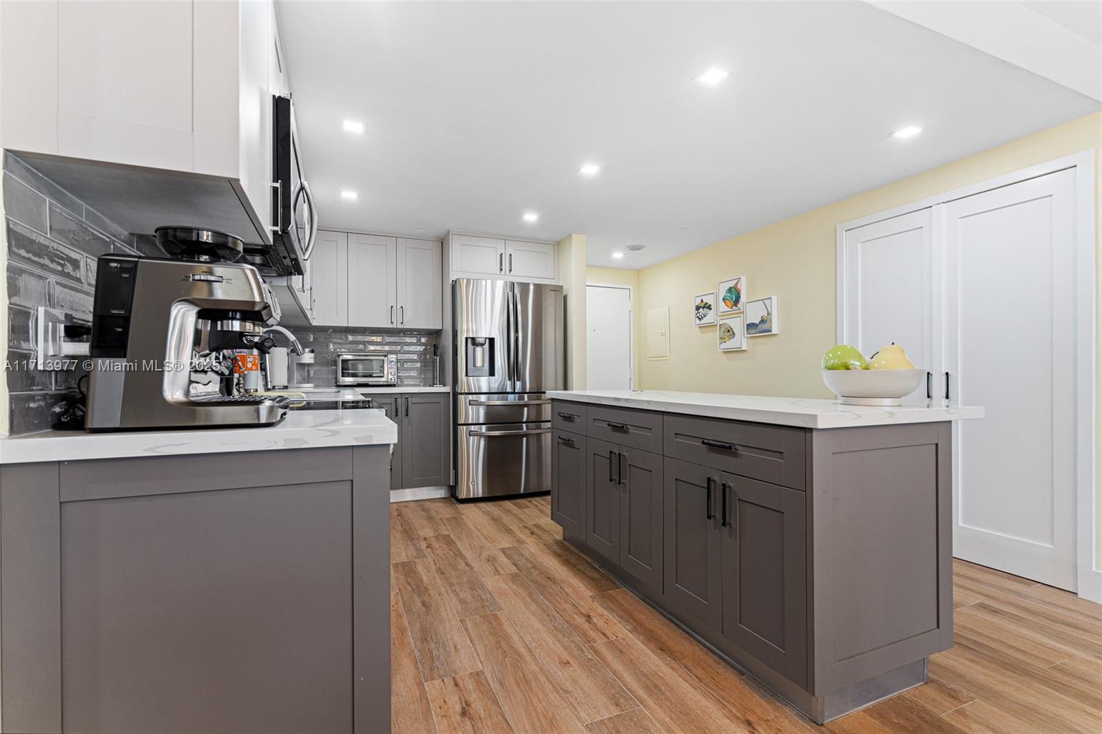 WATERVIEW CONDO - Residential