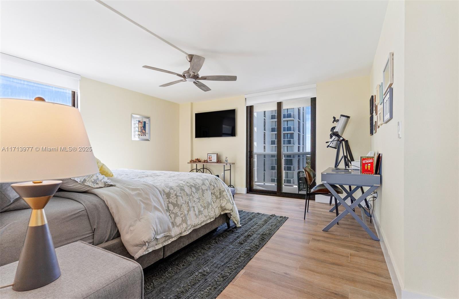 WATERVIEW CONDO - Residential