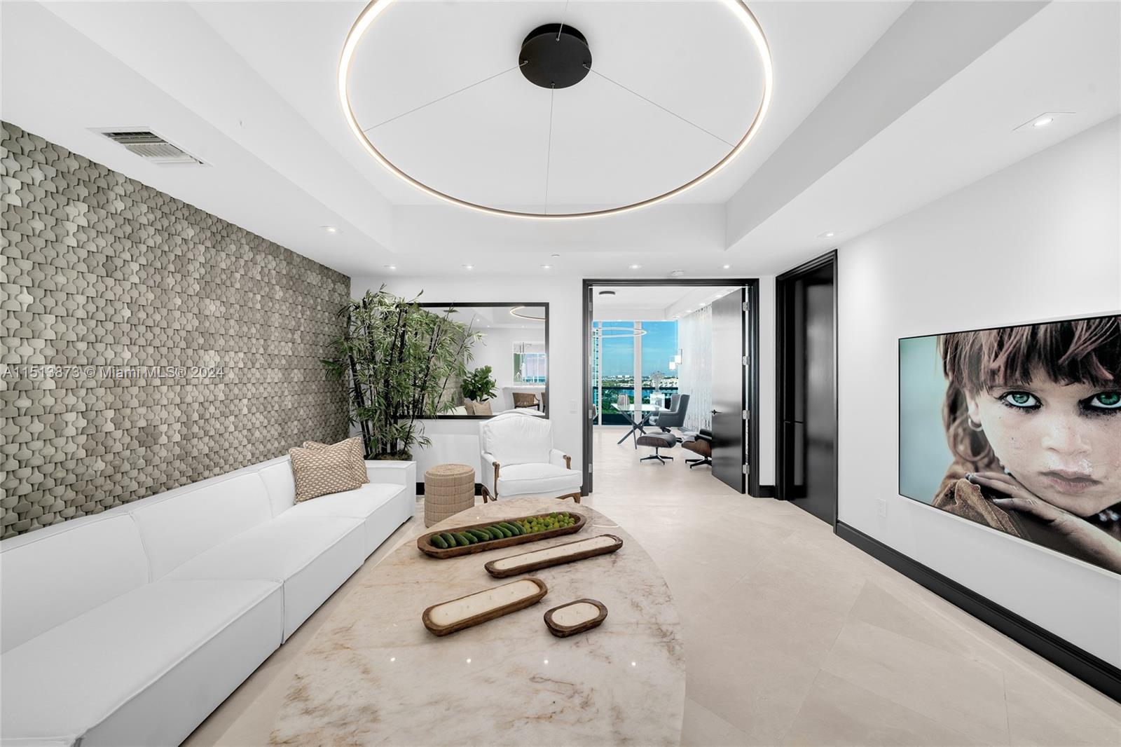 BATH CLUB - Residential