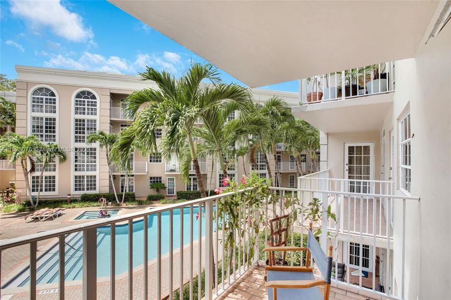 Lovely 2-bedroom unit available at University Inn! This building has an ideal location, just across US1 from the University of Miami and walkable to the Thesis Hotel, Madruga Bakery, a brand new Publix (currently under construction), Whole Foods, Shake Shack and all that the town of South Miami offers. The unit comes with 1 outdoor parking space + 1 storage unit. Building amenities include a pool, jacuzzi, on-site management, secured entry + nighttime roaming security guard.