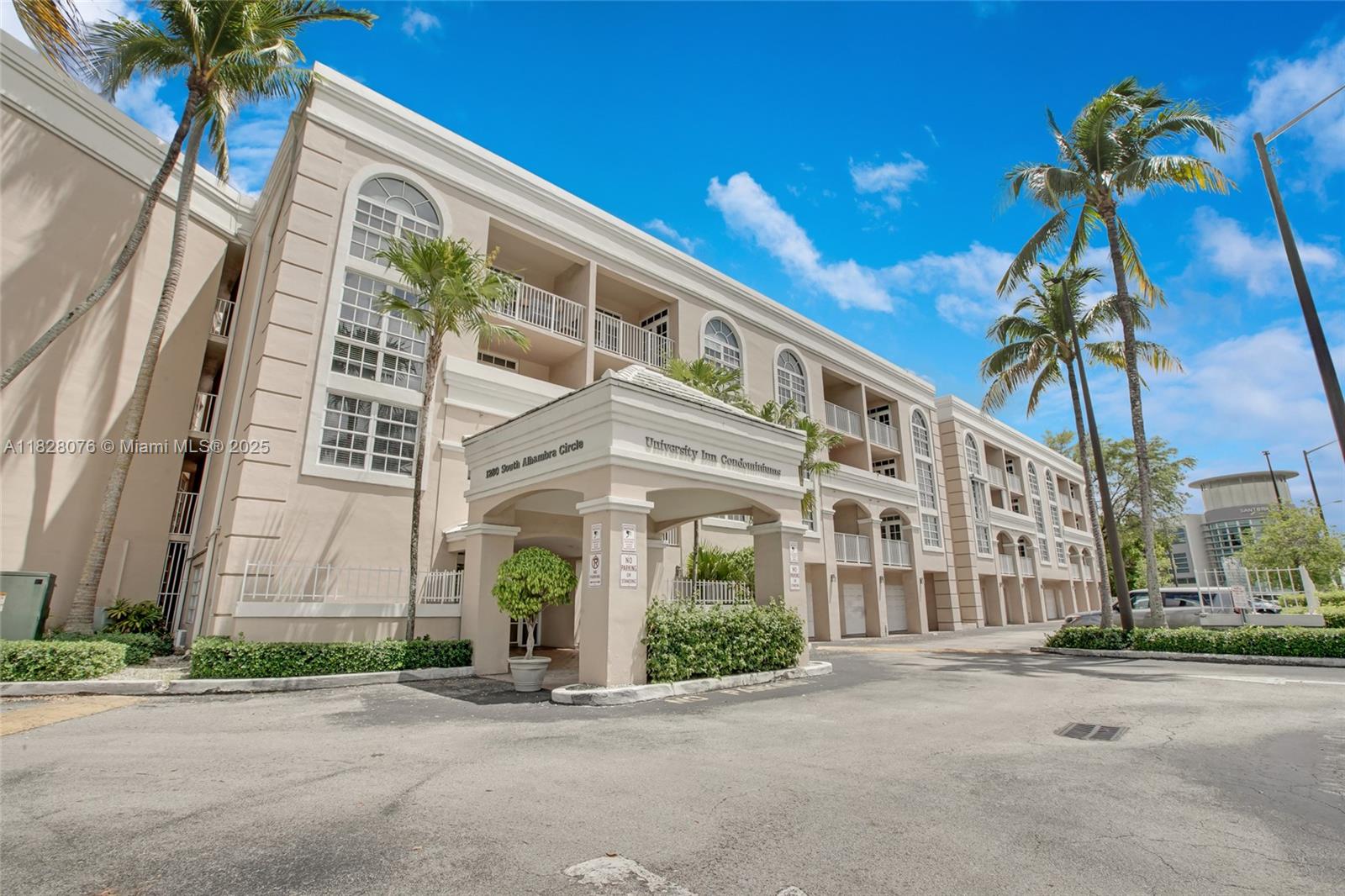 UNIVERSITY INN CONDO - Residential