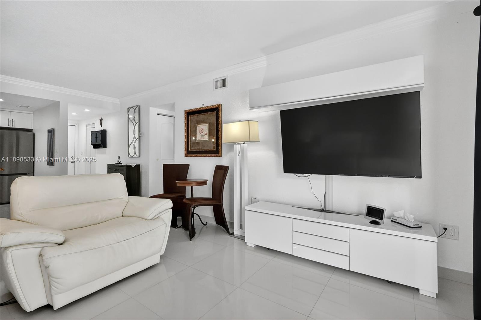 MAR-LEN GARDENS NO 4 CORP - Residential