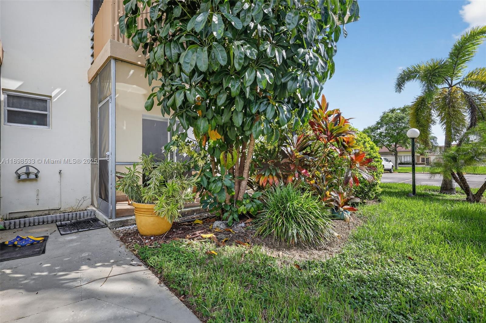 MAR-LEN GARDENS NO 4 CORP - Residential