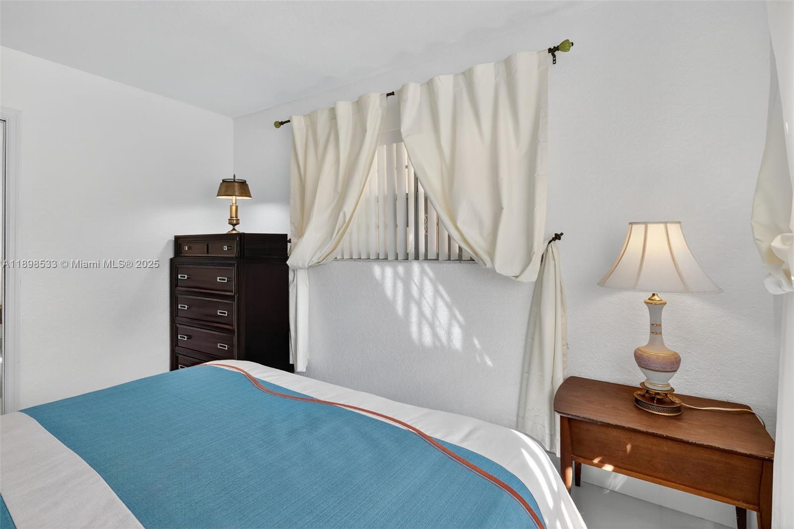 MAR-LEN GARDENS NO 4 CORP - Residential