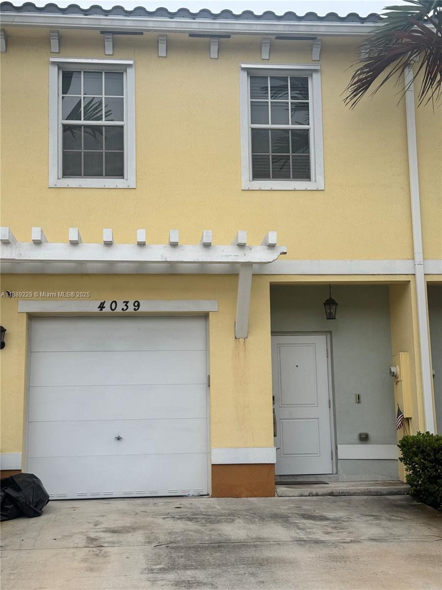 CRICKET CLUB - Residential