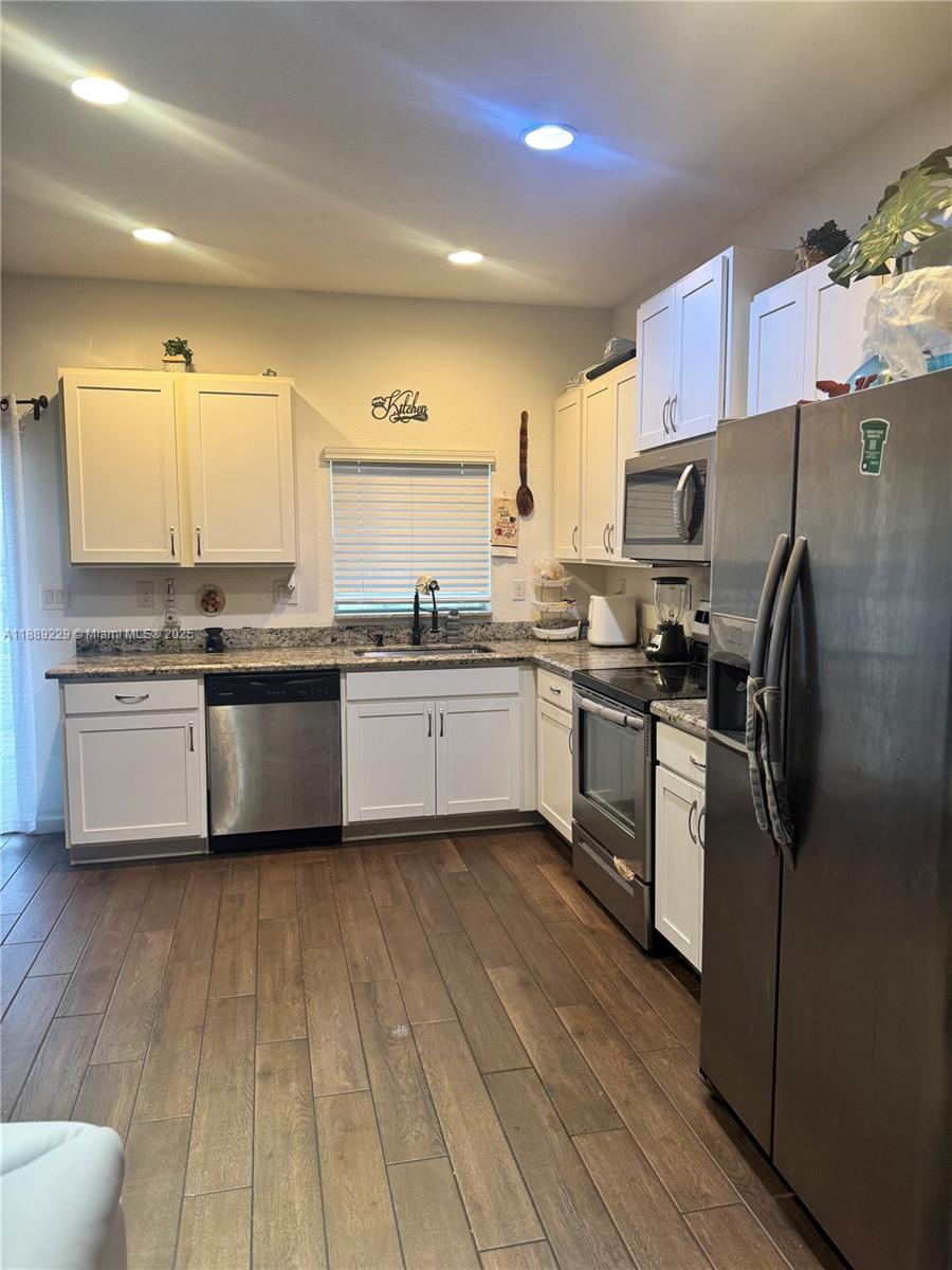 CRICKET CLUB - Residential