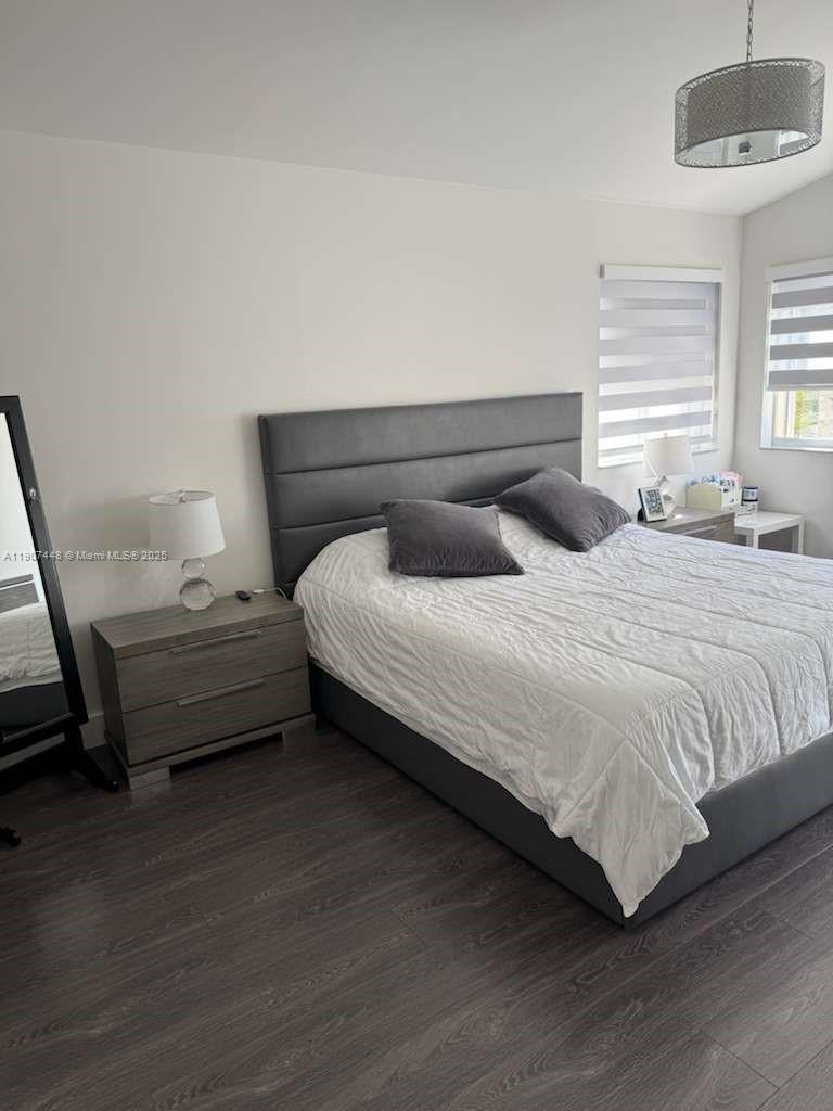 DORAL LANDINGS EAST - Residential