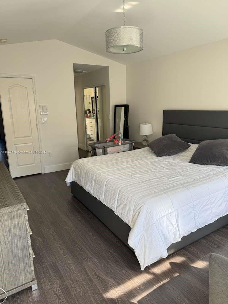 DORAL LANDINGS EAST - Residential