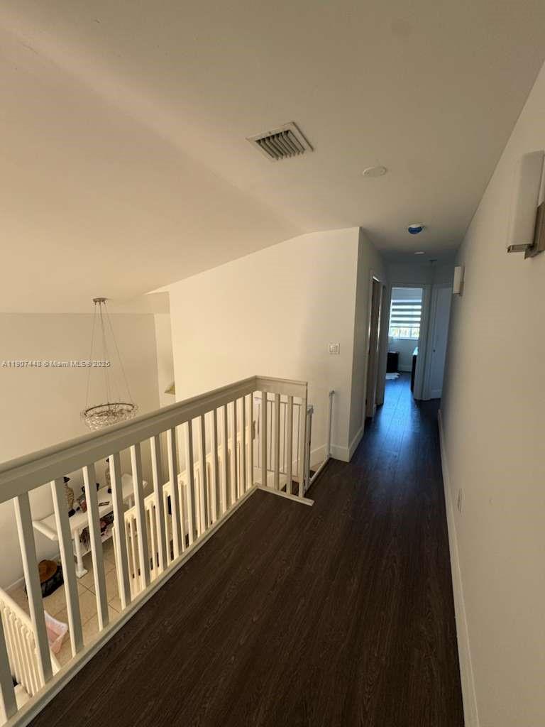 DORAL LANDINGS EAST - Residential