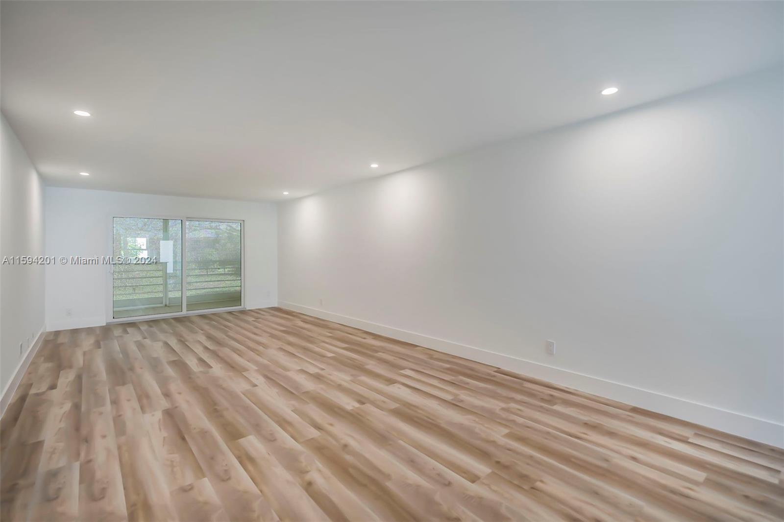 VICTORIA VILLAGE D CONDO - Residential