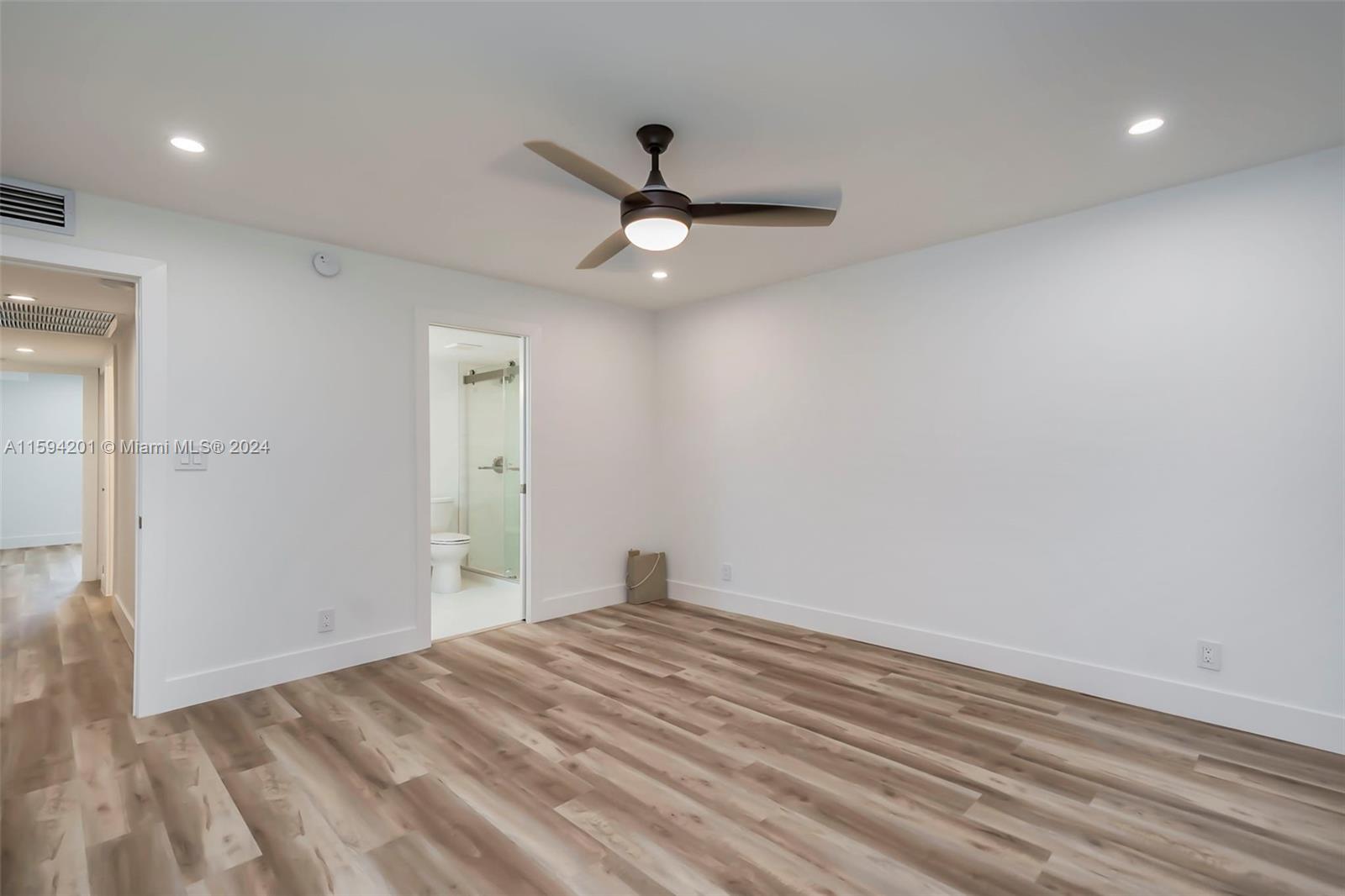 VICTORIA VILLAGE D CONDO - Residential