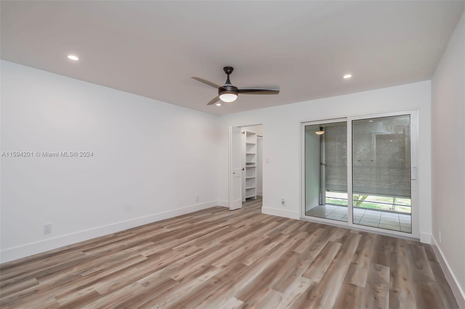 VICTORIA VILLAGE D CONDO - Residential