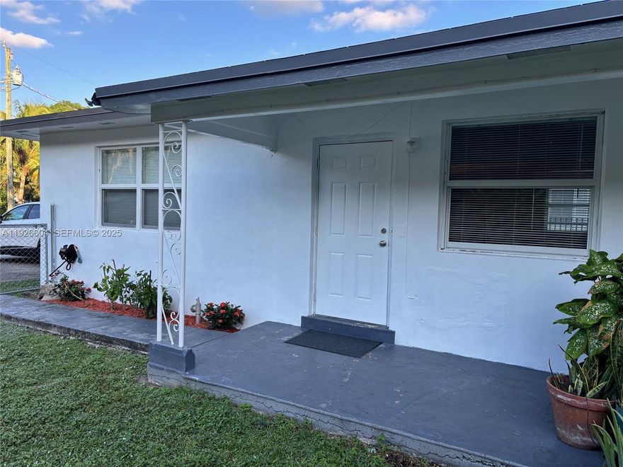 RENOVATED 2 BR 1 BATH DUPLEX WITH NEWER VINYL PLANK FLOORING THROUGHOUT, CENTRAL A/C, KITCHEN WITH GRANITE COUNTERTOPS AND GAS STOVE, NEW BATHROOM, GREAT LOCATION JUST SOUTH OF AVENTURA! WATER IS INCLUDED....TENANT PAYS ELECTRIC, GAS, INTERNET/CABLE. NO SMOKING....NICE YARD TO USE AND RELAX IN. OFFERS MUST BE SUBMITTED WITH AN APPLICATION, VERIFICATION OF INCOME (PAY STUBS), CREDIT REPORT, & COPY OF DRIVER'S LICENSE.