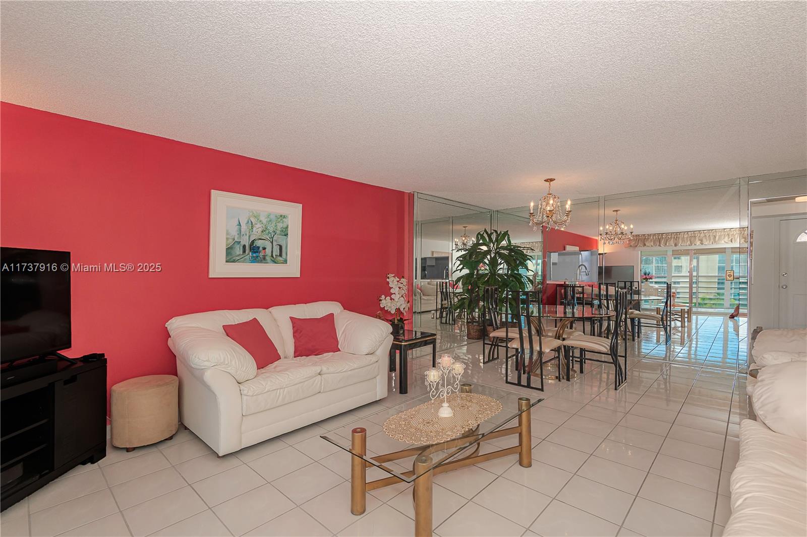 MEADOWBROOK LAKES VIEW CO - Residential