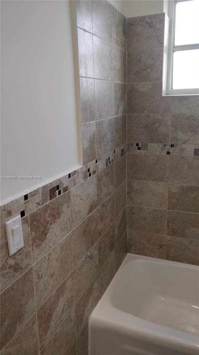 MOONRAKER CONDO - Residential Lease