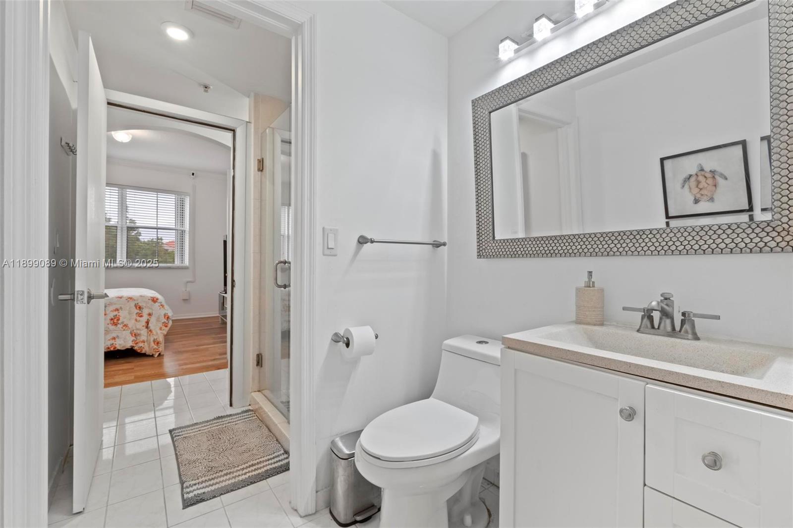THE COURTS AT DORAL ISLES - Residential