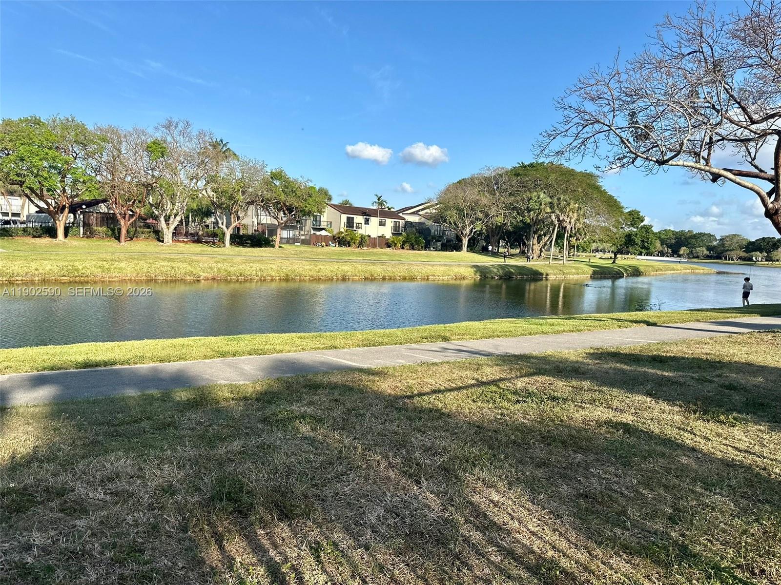 BISCAYNE BEACH CLUB CONDO - Residential