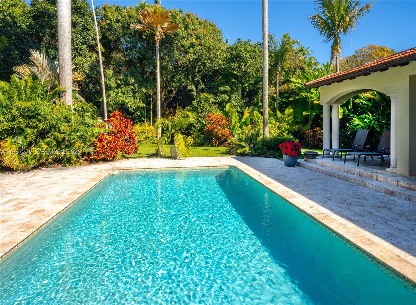 COCOA PLUM HEIGHTS SUB - Residential