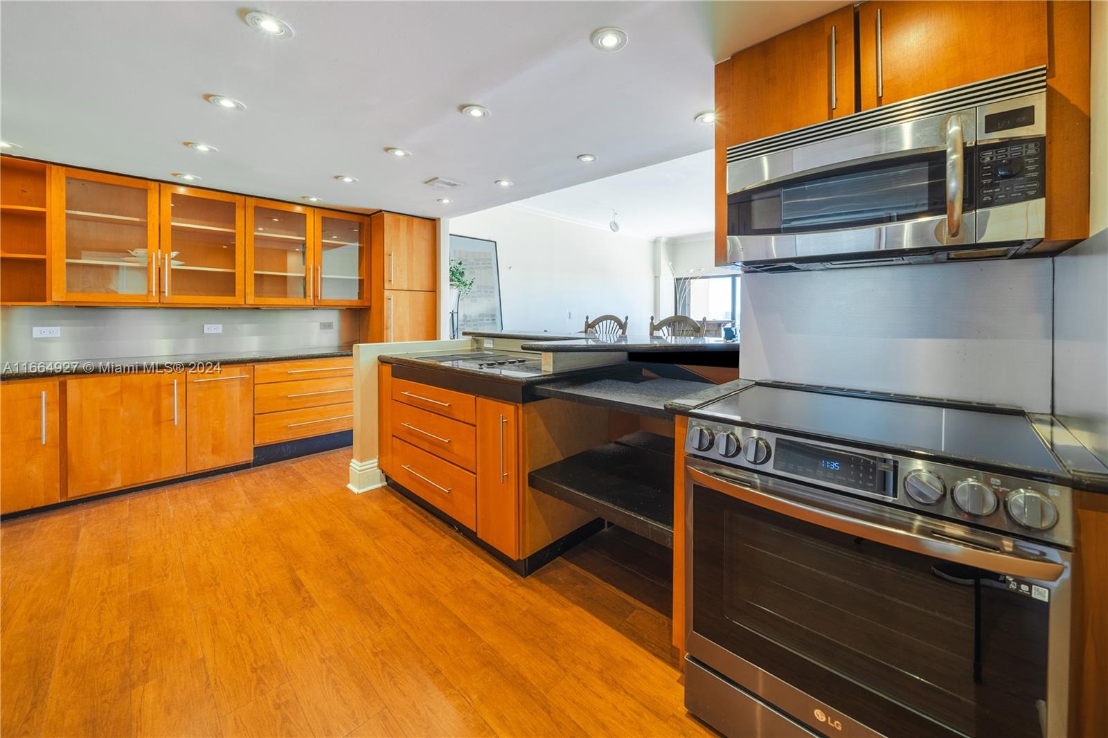 CRICKET CLUB CONDO - Residential Lease