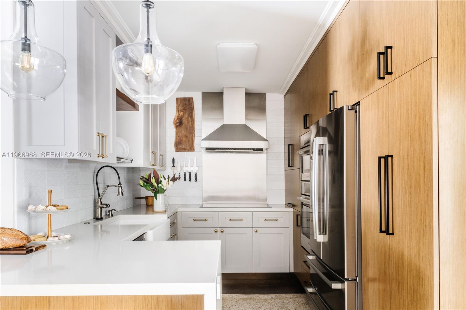 CAROLE HELMS MANOR - Residential