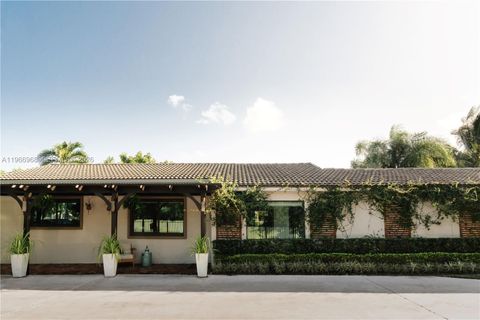 7120 SW 56th St Miami FL 33155