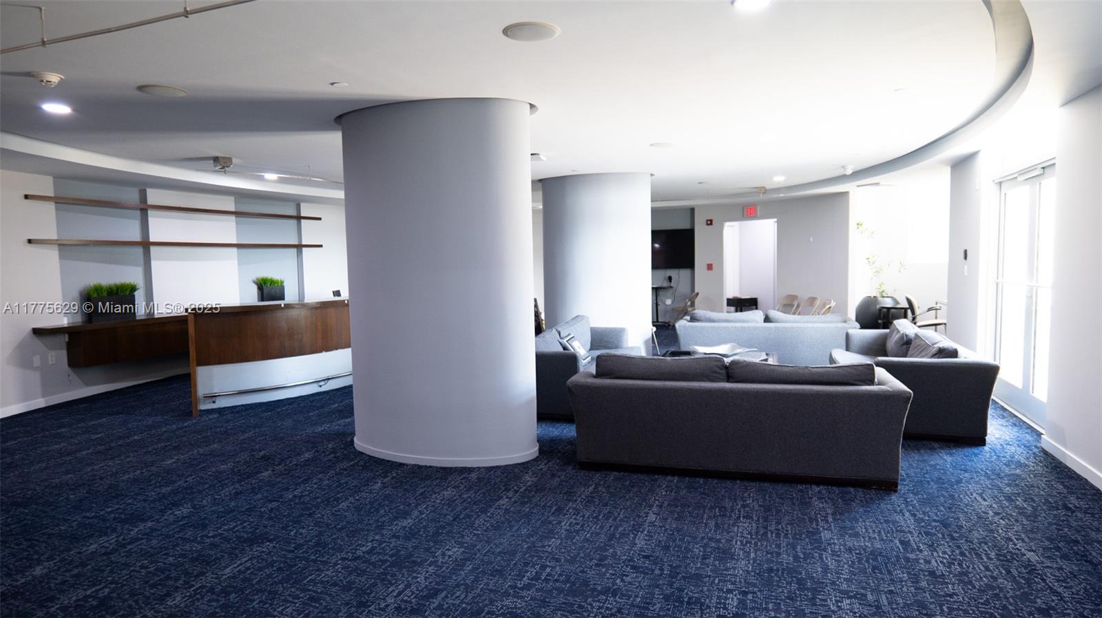 METROPOLIS II AT DADELAND - Residential