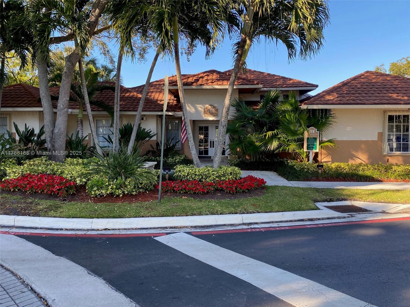 807 NW 91st Ter 807