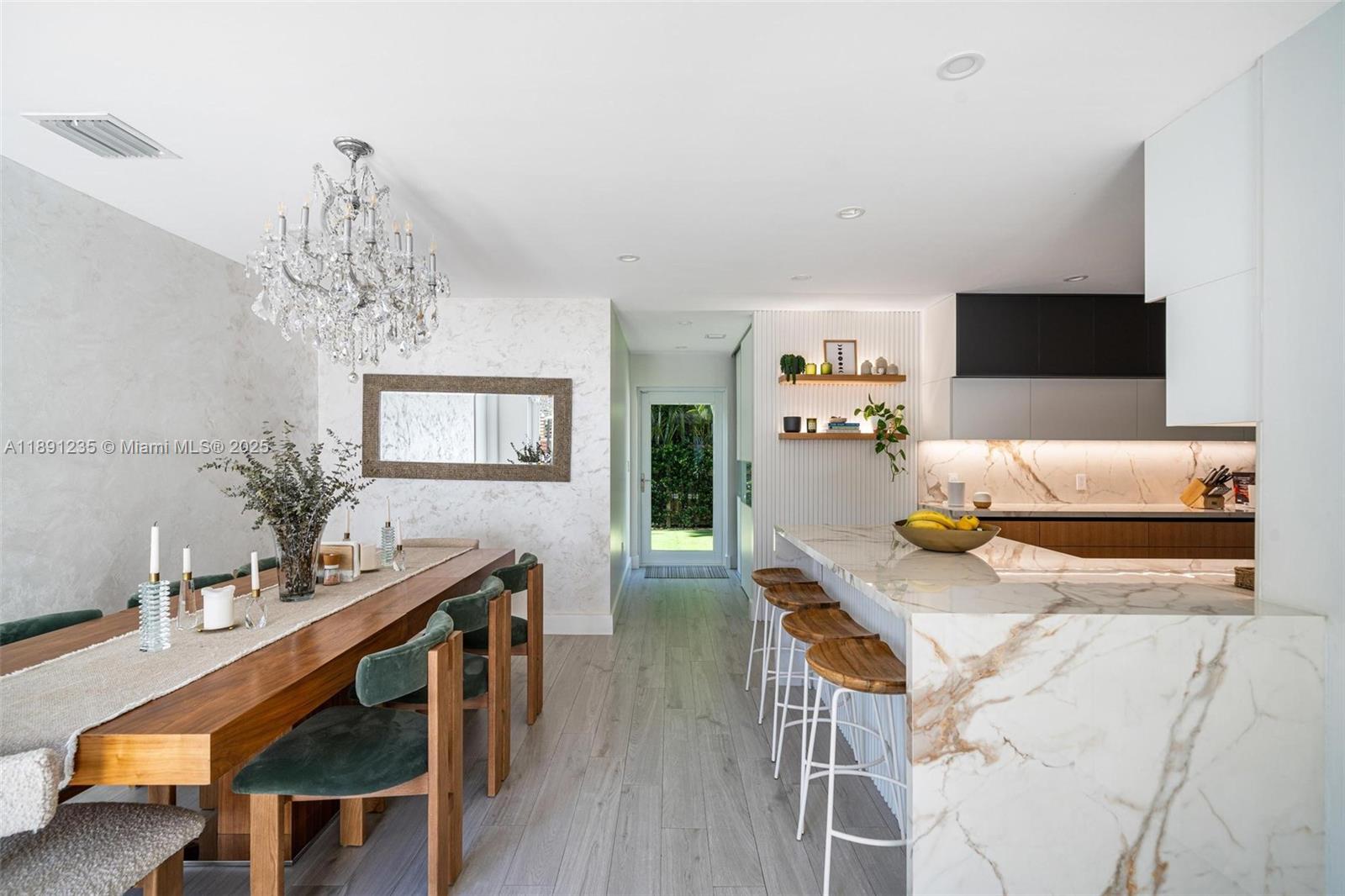 STUART TERRACE - Residential