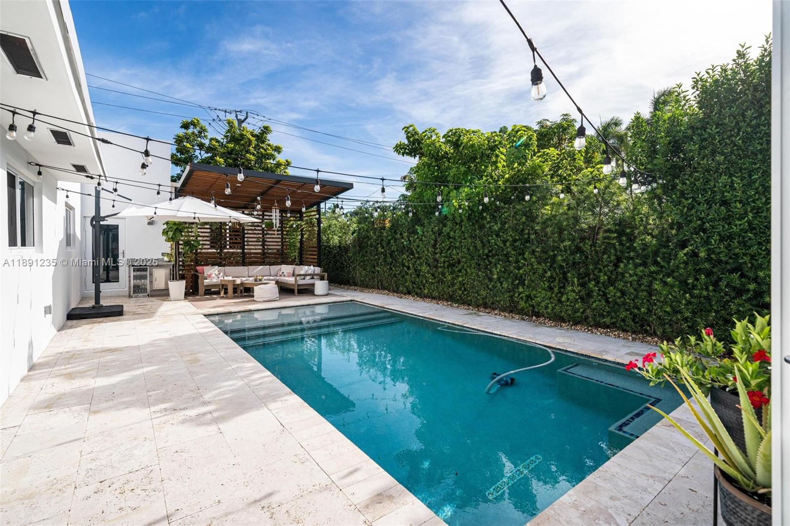STUART TERRACE - Residential