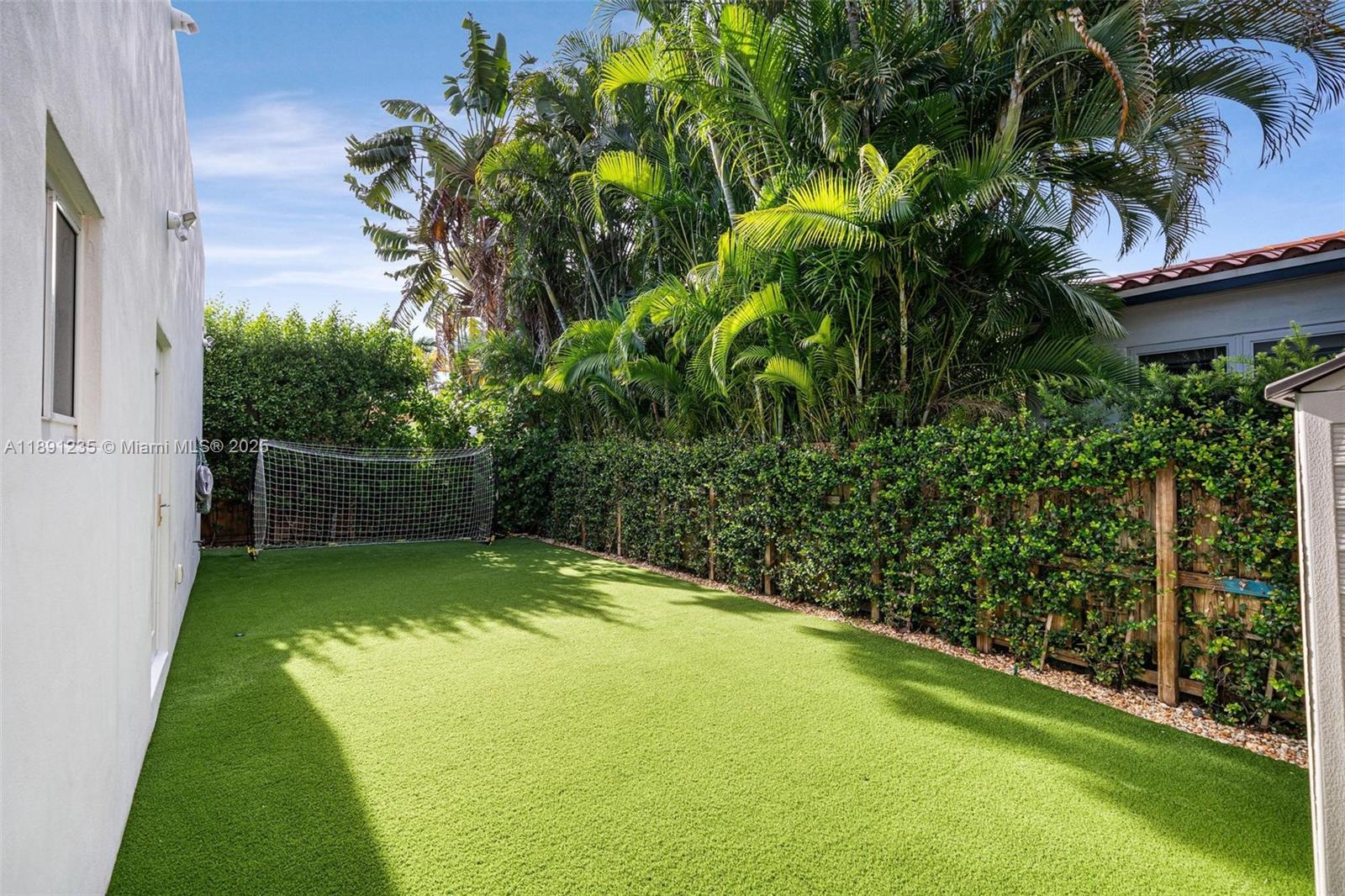 STUART TERRACE - Residential