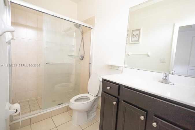 COCO PALM ESTATES - Residential Lease