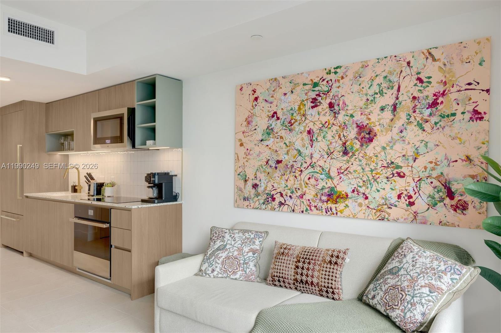 NATIIVO MIAMI CONDO - Residential